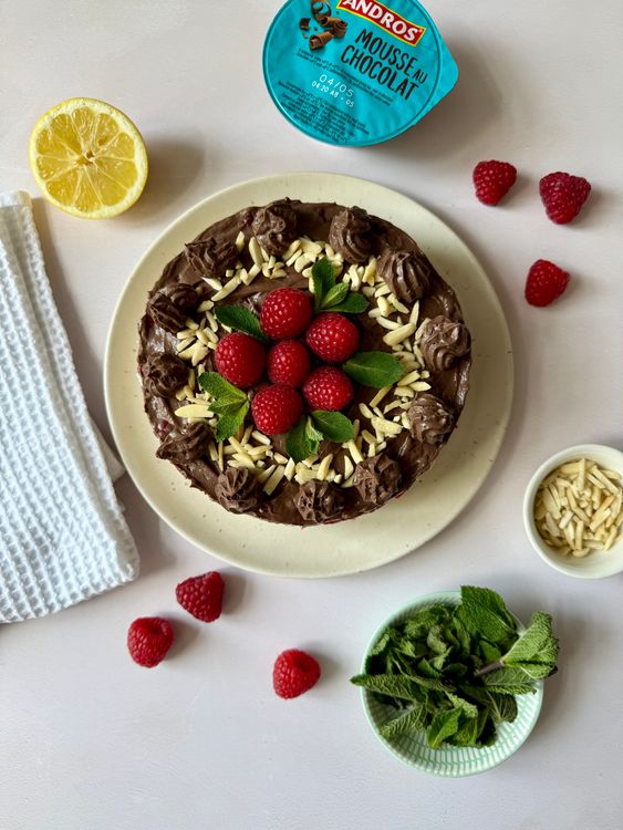 Malinový čokoládový mousse dort